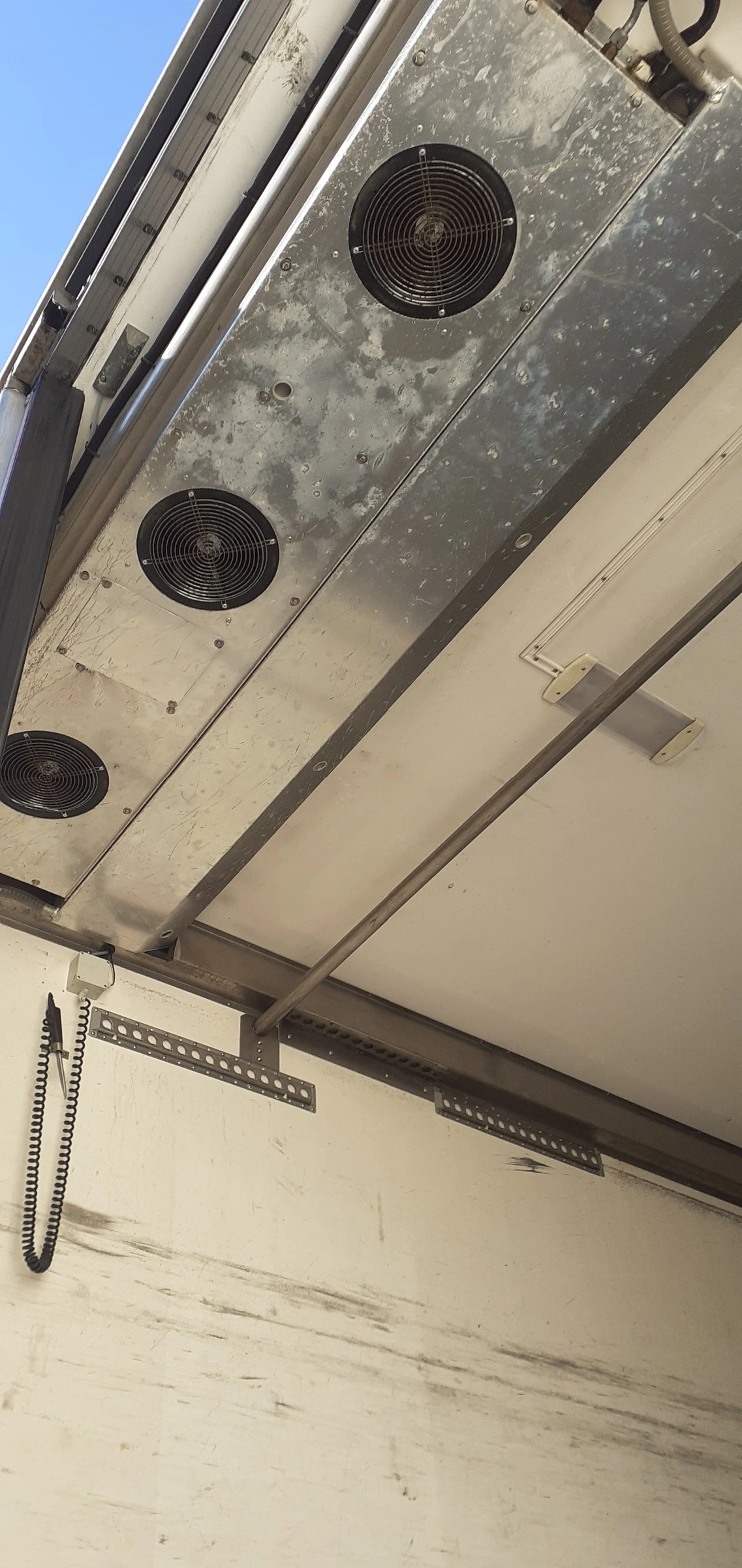 Scania R 360 - изображение 10