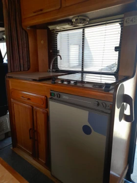 Кемпер Peugeot 2.5 TURBO D. КЛИМАТИК, СОЛАР, TV, снимка 11