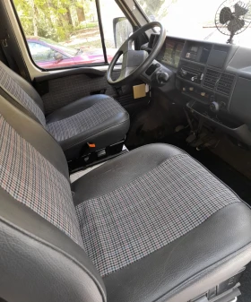 Кемпер Peugeot 2.5 TURBO D. КЛИМАТИК, СОЛАР, TV | Auto.bg — изображение 9