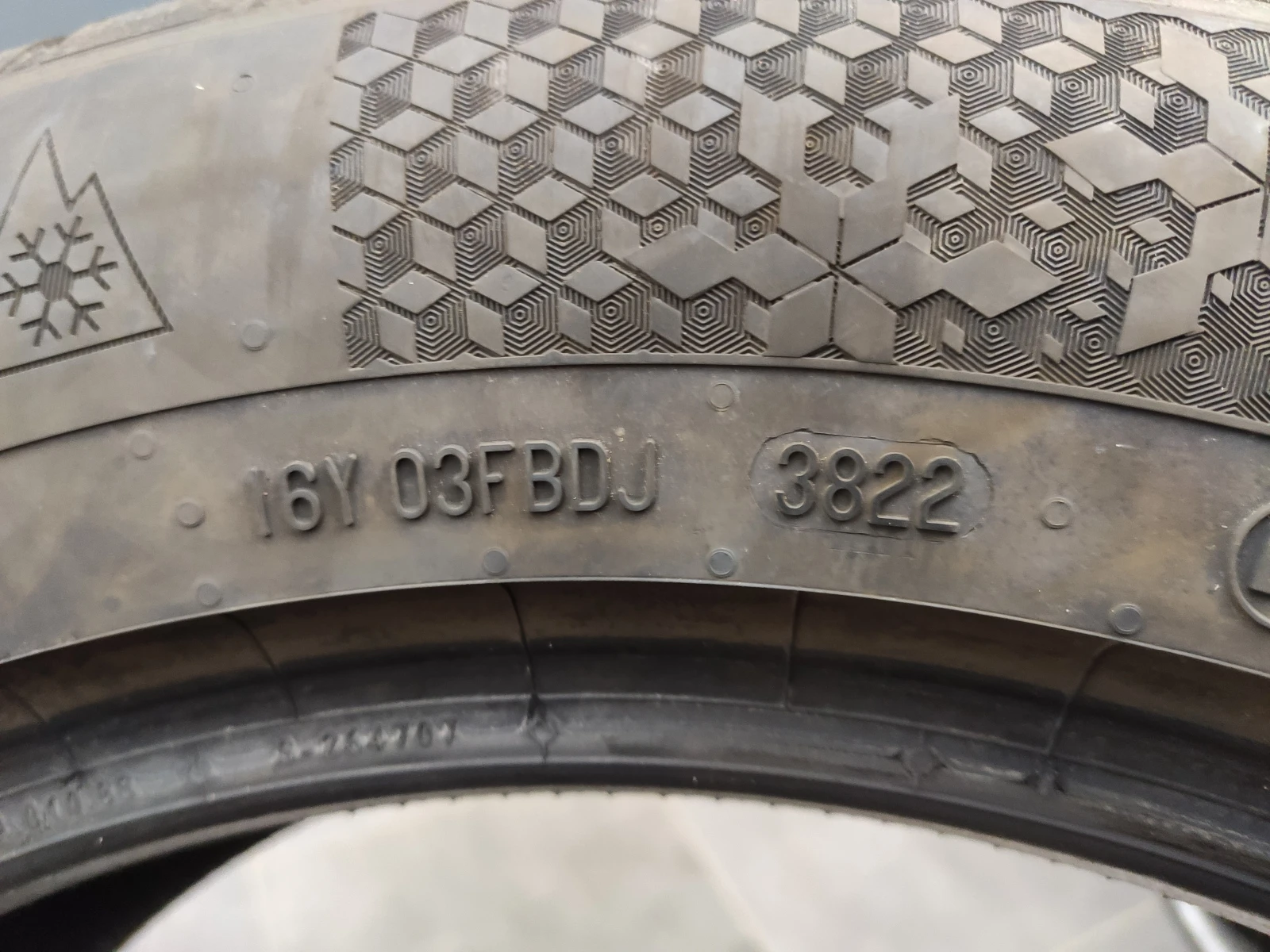  215/60R17 | Mobile.bg   10