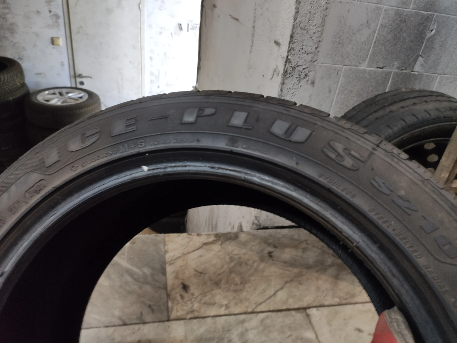  245/45R18 | Mobile.bg   10