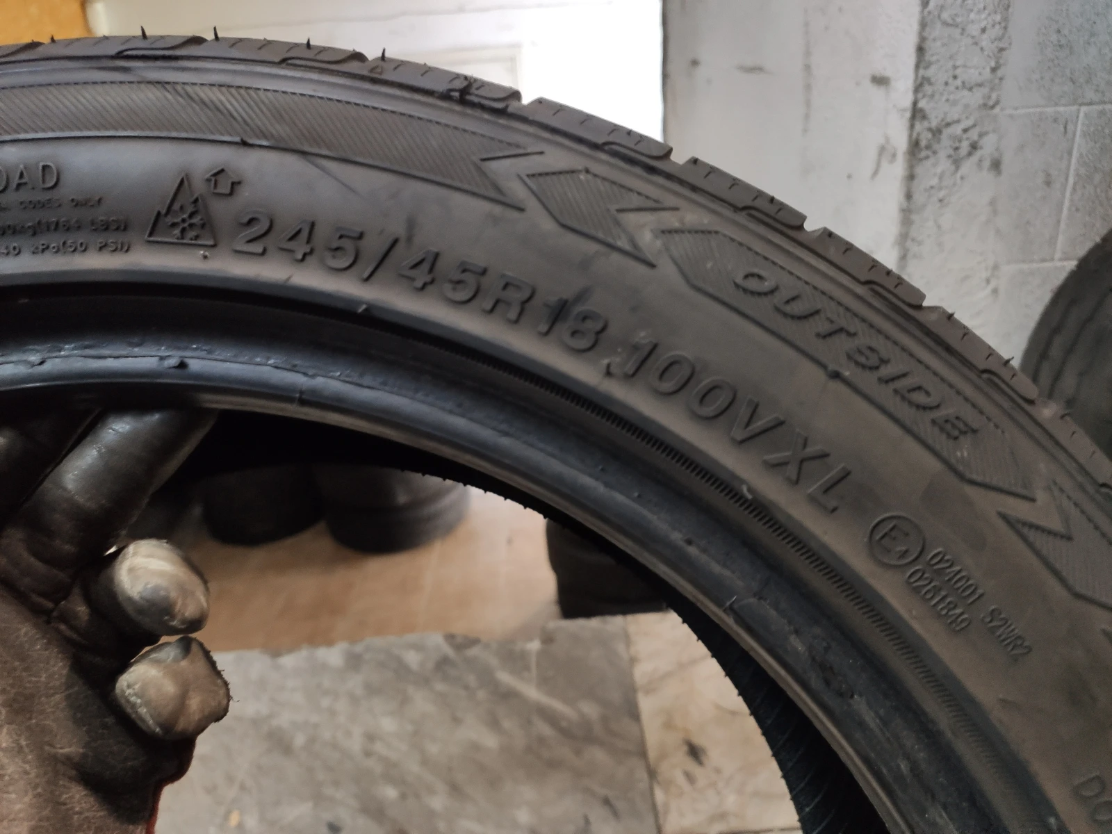  245/45R18 | Mobile.bg   8