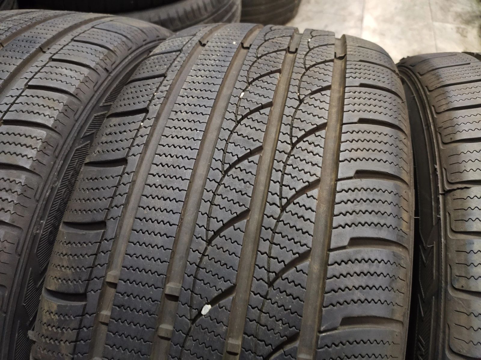  245/45R18 | Mobile.bg   2