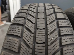 Гуми Зимни 215/60R17, снимка 4 - Гуми и джанти - 46908874