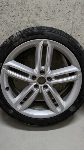        255/40R20  Audi A6 Allroad