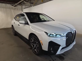BMW iX Xdrive50* M-pack* 360* Sky Lounge* H&K* Обух* * , снимка 3