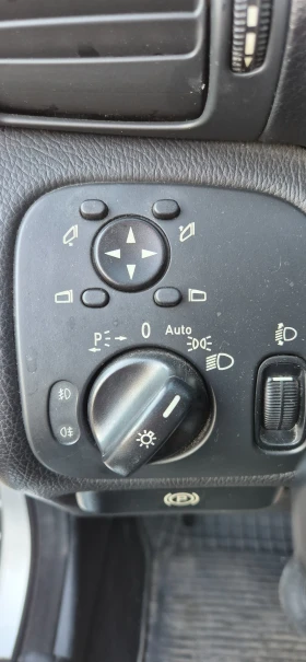 Mercedes-Benz C 220, снимка 9