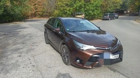 Toyota Avensis 1.8 VALVEMATIC  ГАЗ, снимка 5