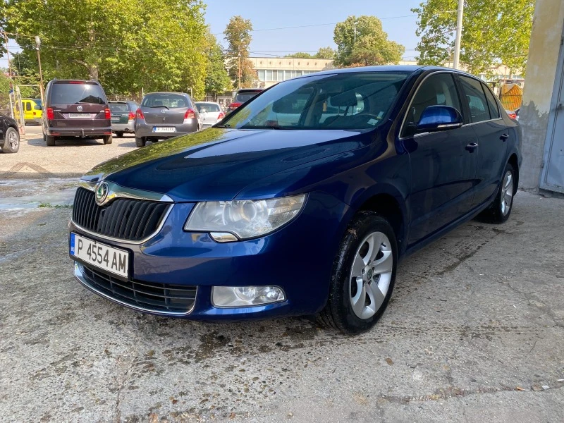 Skoda Superb, снимка 1 - Автомобили и джипове - 41765651