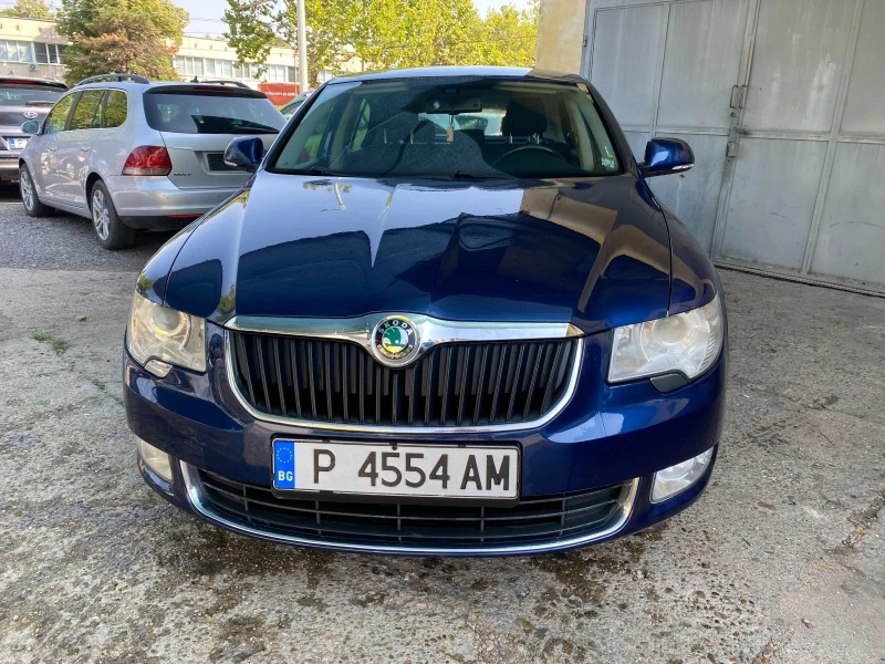 Skoda Superb, снимка 2 - Автомобили и джипове - 41765651