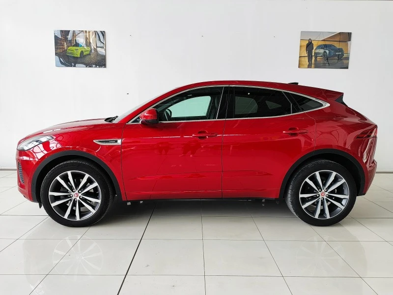 Jaguar E-pace HSE, снимка 2 - Автомобили и джипове - 48572351