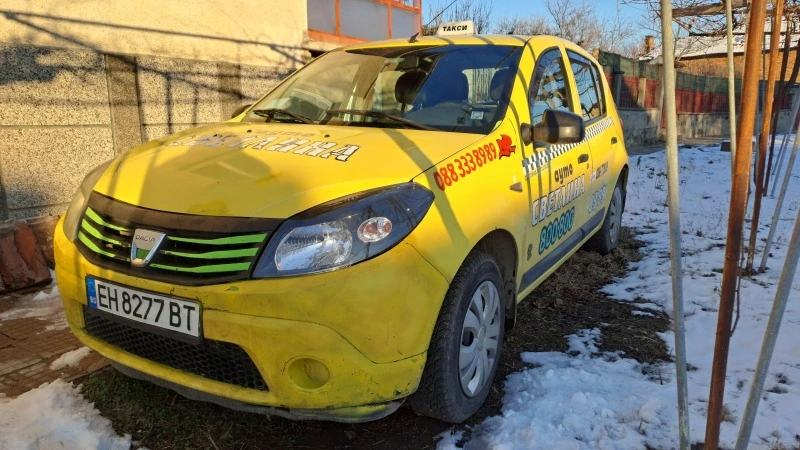 Dacia Sandero, снимка 1 - Автомобили и джипове - 47872021