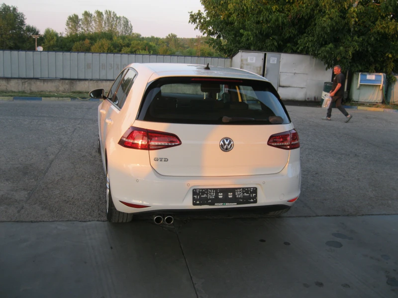 VW Golf 7 GTD, снимка 6 - Автомобили и джипове - 51659553