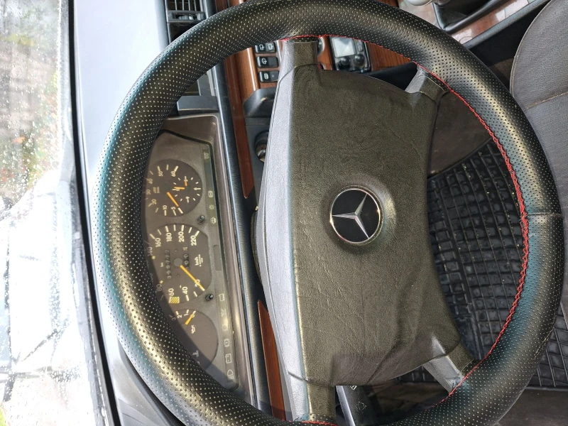 Mercedes-Benz 124, снимка 11 - Автомобили и джипове - 52427224