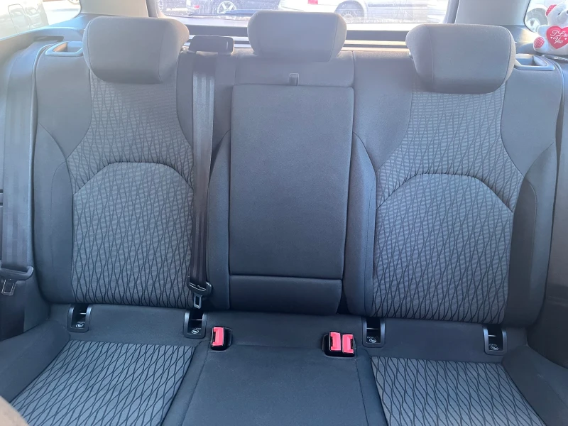Seat Leon, снимка 6 - Автомобили и джипове - 52792053