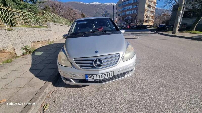 Mercedes-Benz B 200