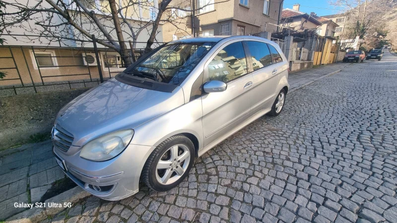 Mercedes-Benz B 200, снимка 12 - Автомобили и джипове - 52939132