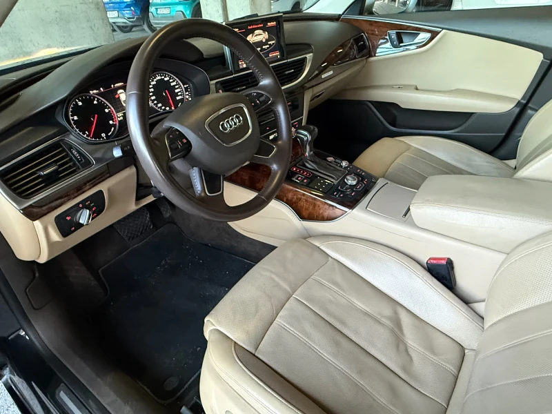 Audi A7 quattro MATRIX, снимка 8 - Автомобили и джипове - 53143596