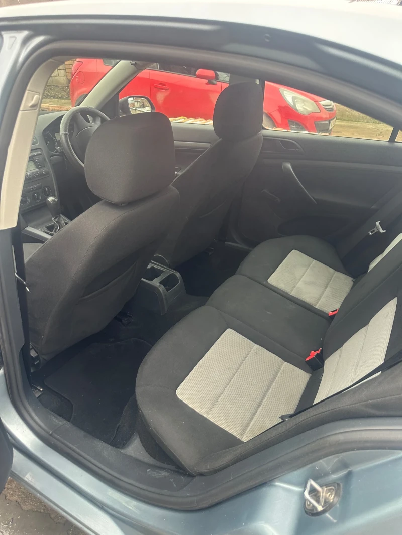 Skoda Octavia, снимка 8 - Автомобили и джипове - 53233412