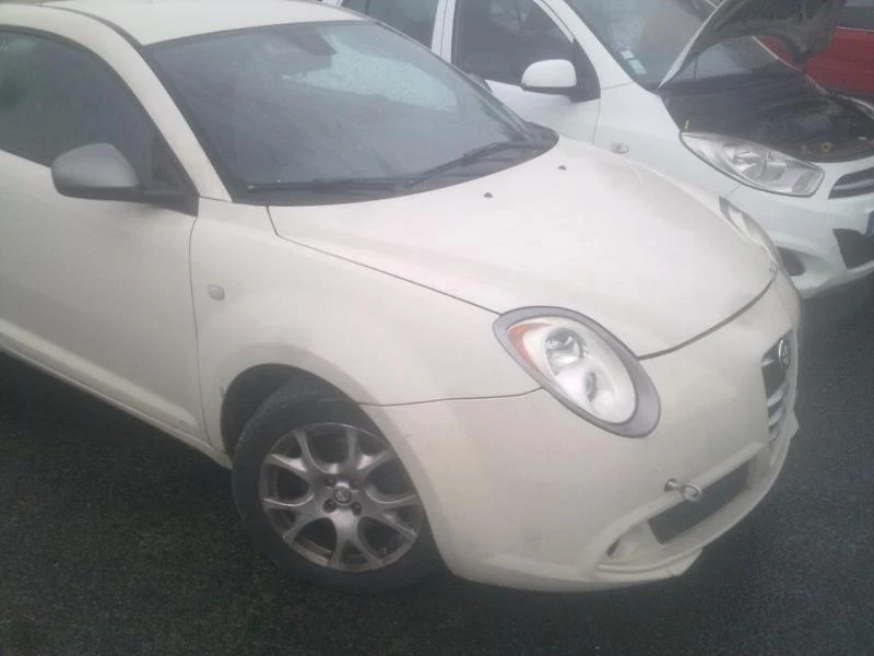 Alfa Romeo MiTo 1.3 Mget /1.6 JTD, снимка 3 - Автомобили и джипове - 32809756