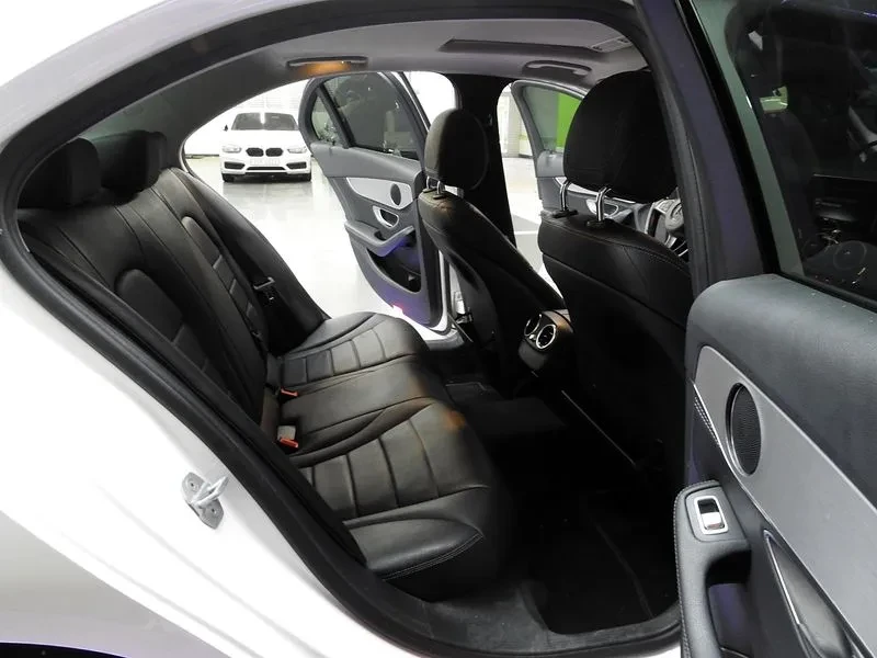 Mercedes-Benz C 220 Bluetech Avantgarde, снимка 9 - Автомобили и джипове - 55653822