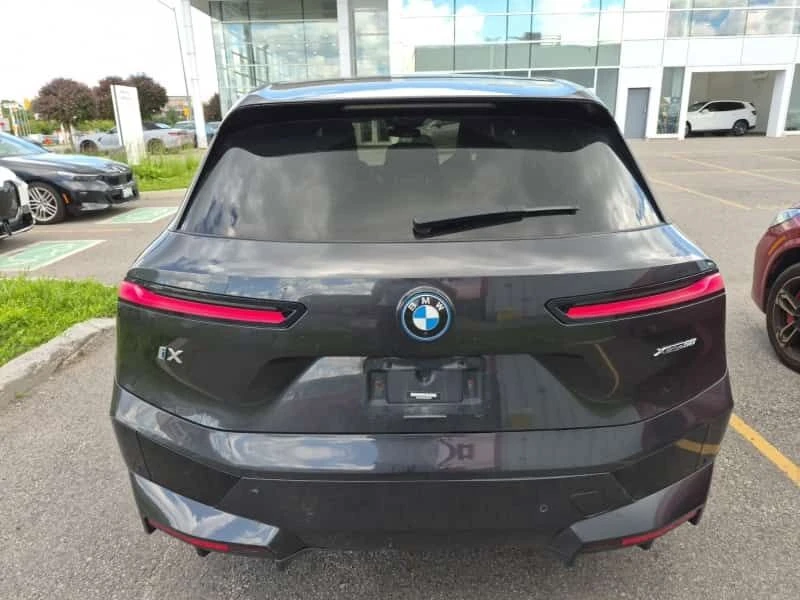 BMW iX * xDrive50 * CARFAX * ОПЦИЯ ЗА ФИНАНСИРАНЕ, снимка 12 - Автомобили и джипове - 55727167