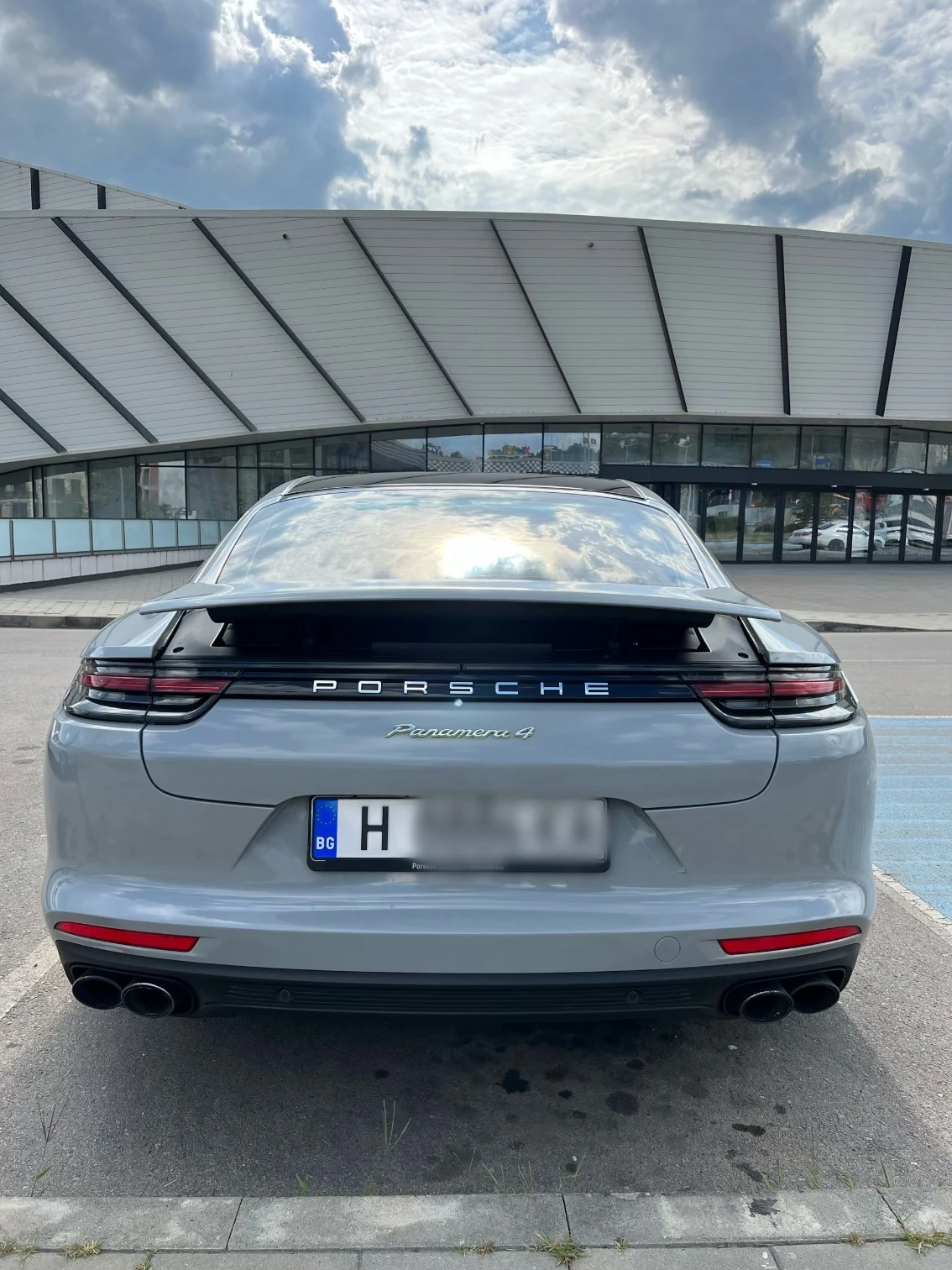 Porsche Panamera Panamera 4S - изображение 3