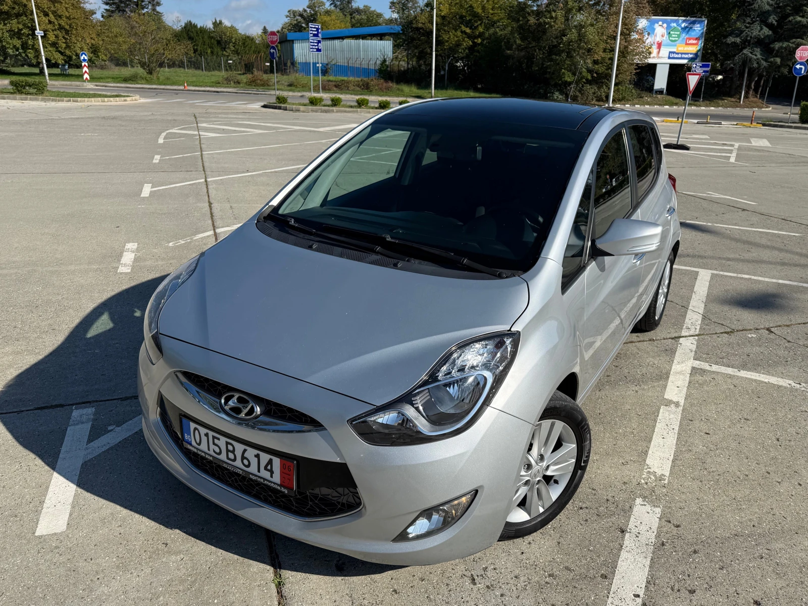 Hyundai Ix20 1.6///PANORAMA///KAMERA///TOP - изображение 5