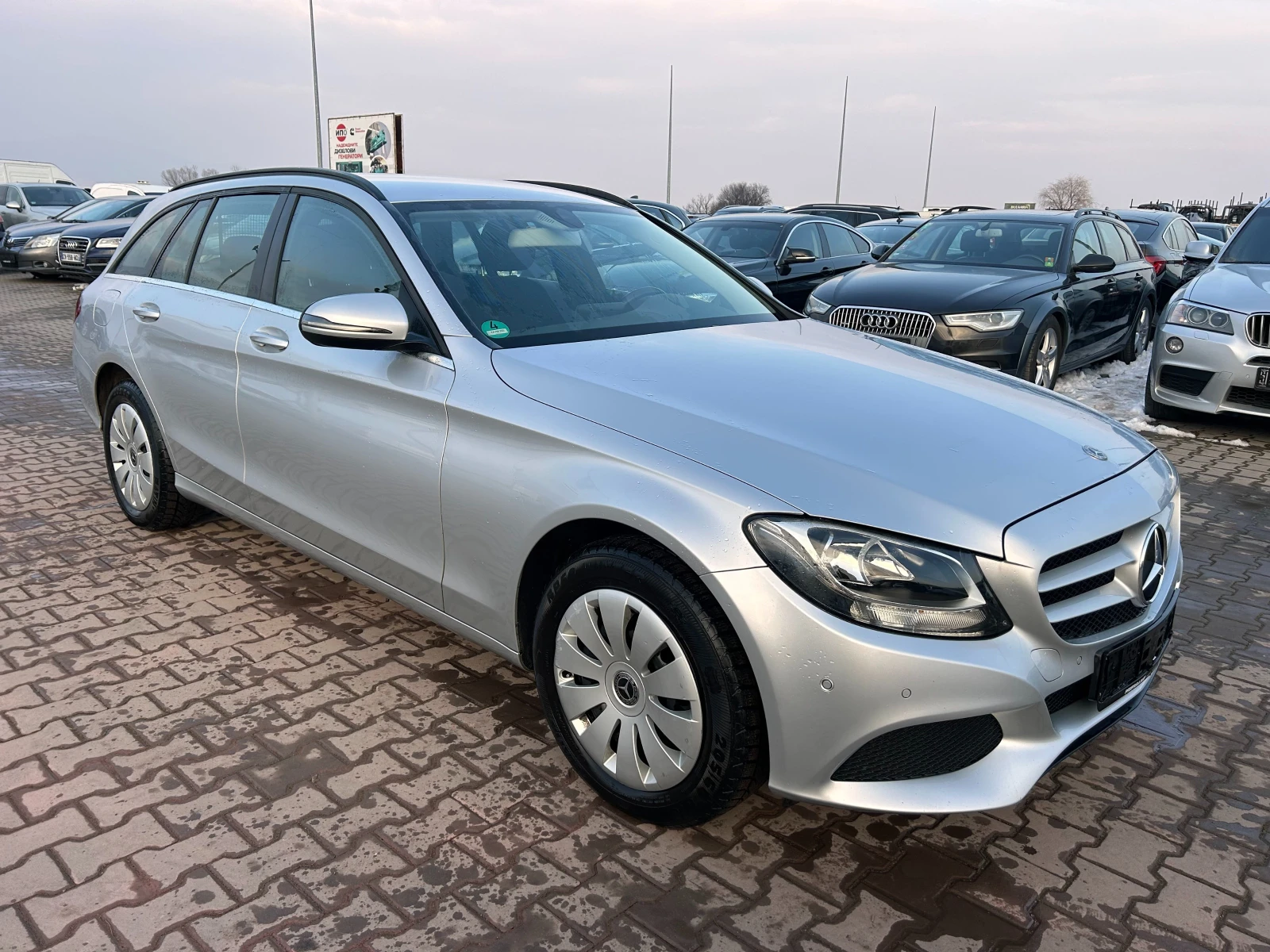 Mercedes-Benz C 180 CGI NAVI EURO 6 - изображение 4