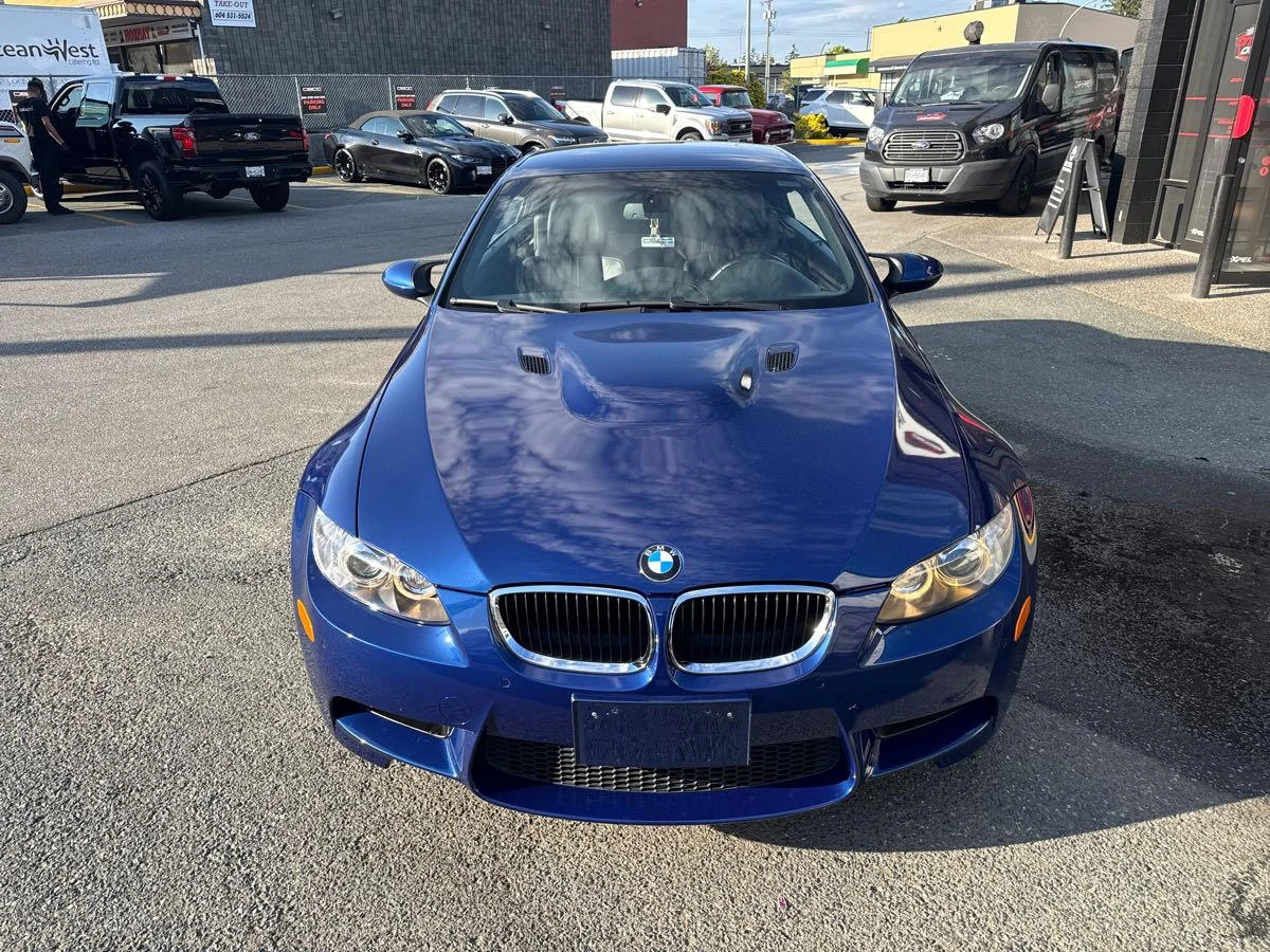 BMW M3 CARFAX АВТО КРЕДИТ  - изображение 2