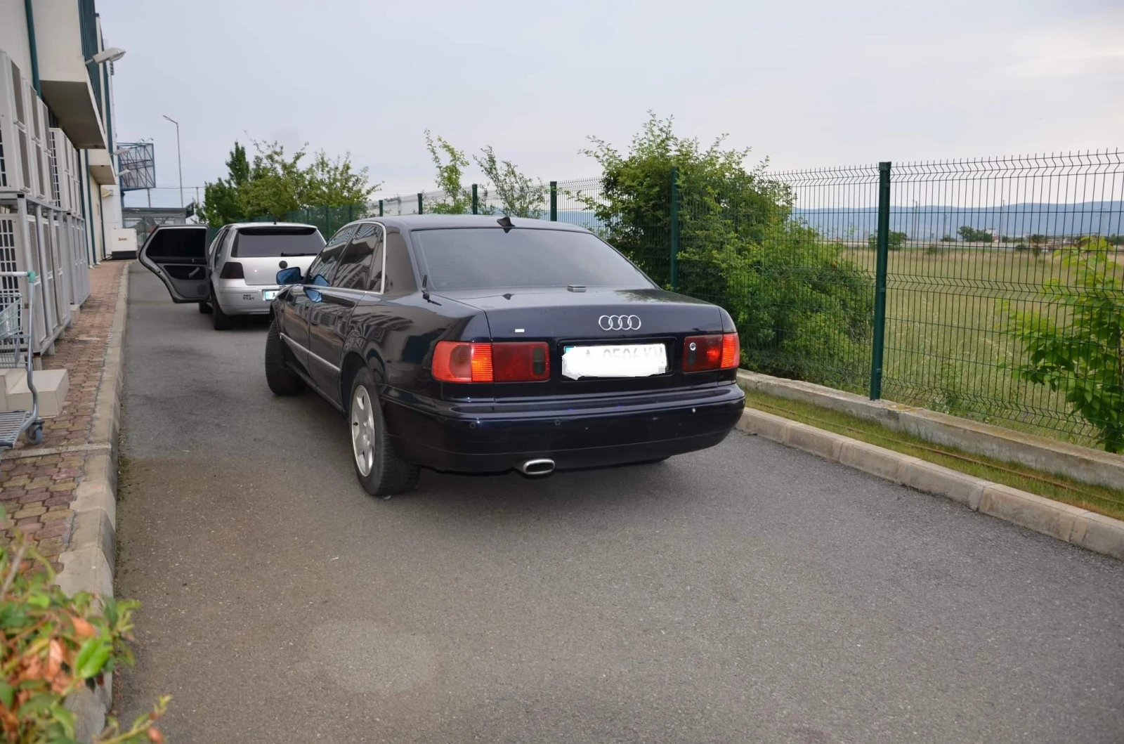 Audi A8 2.5 - изображение 6