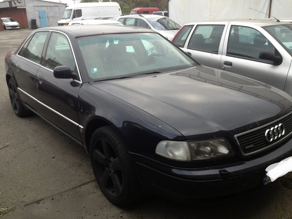 Audi A8 2.5 - изображение 10