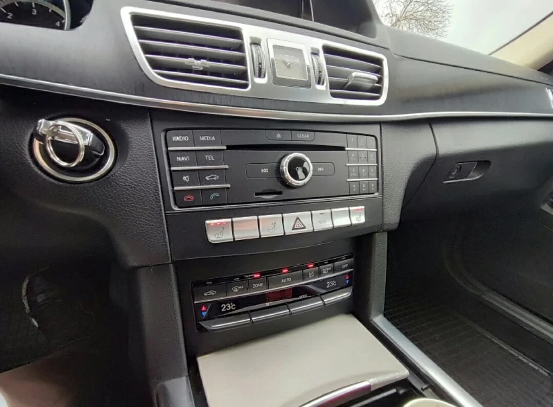 Mercedes-Benz E 220  - изображение 6
