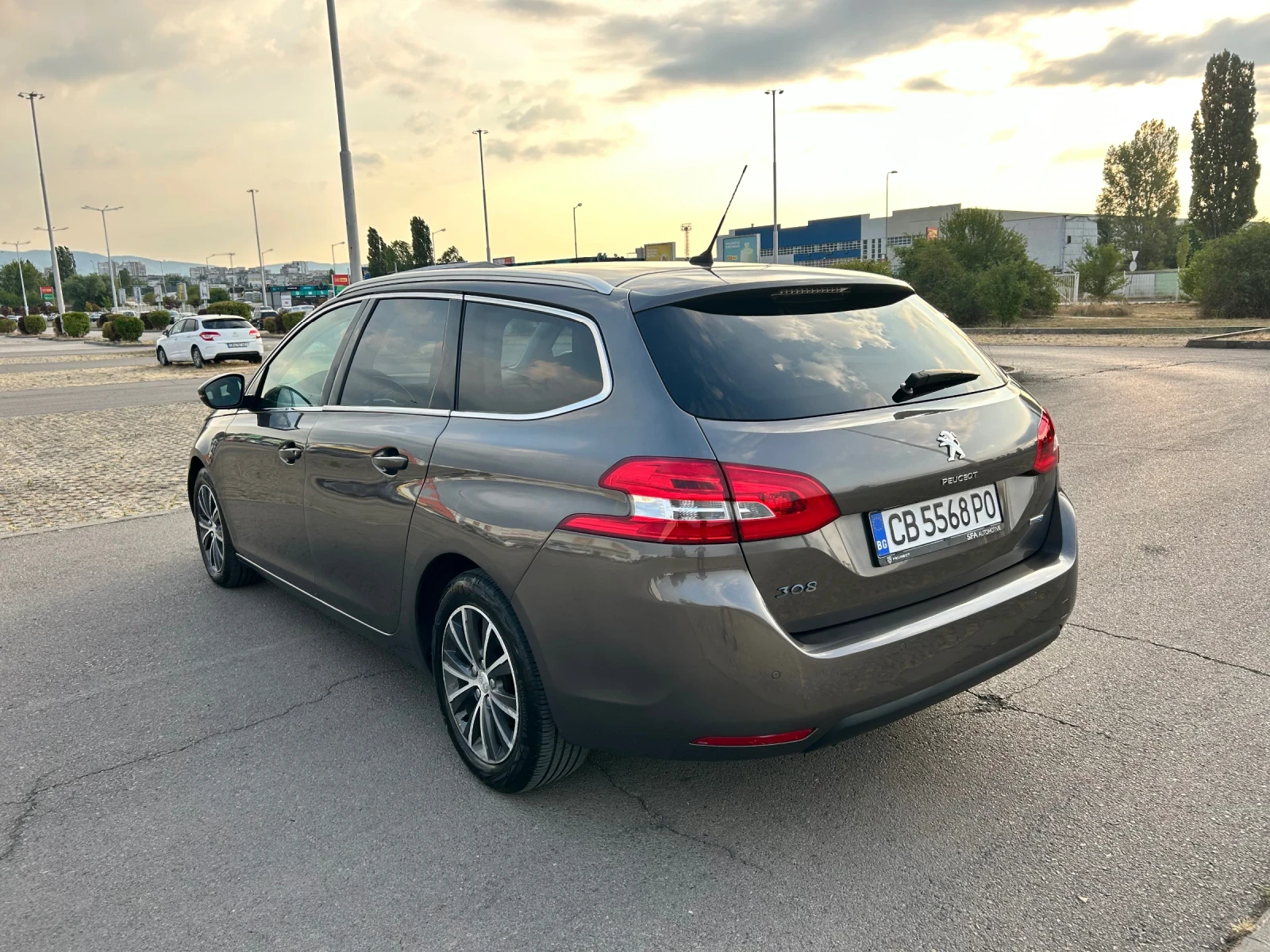 Peugeot 308 2.0HDI ALLURE - изображение 5