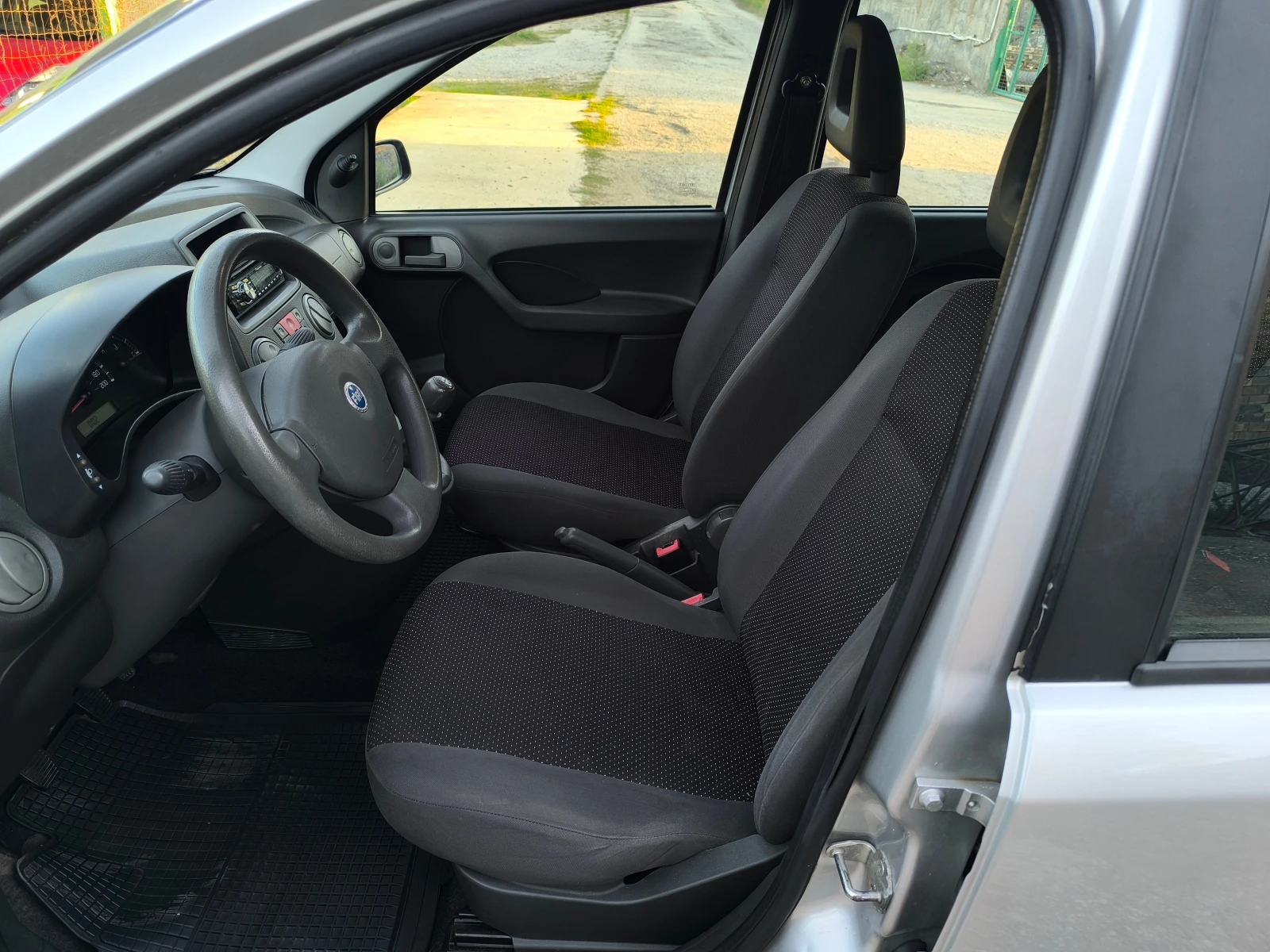 Fiat Panda -1.1i-55кс-КЛИМАТИК- - изображение 9