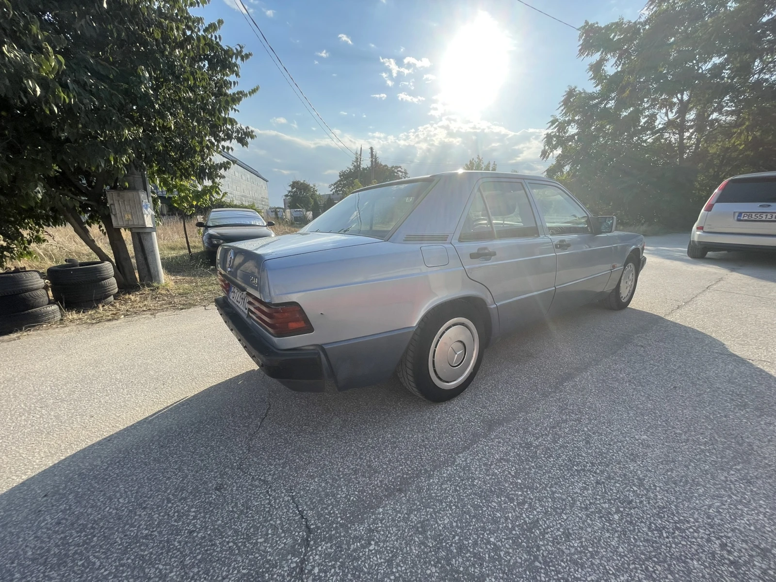 Mercedes-Benz 190  - изображение 3