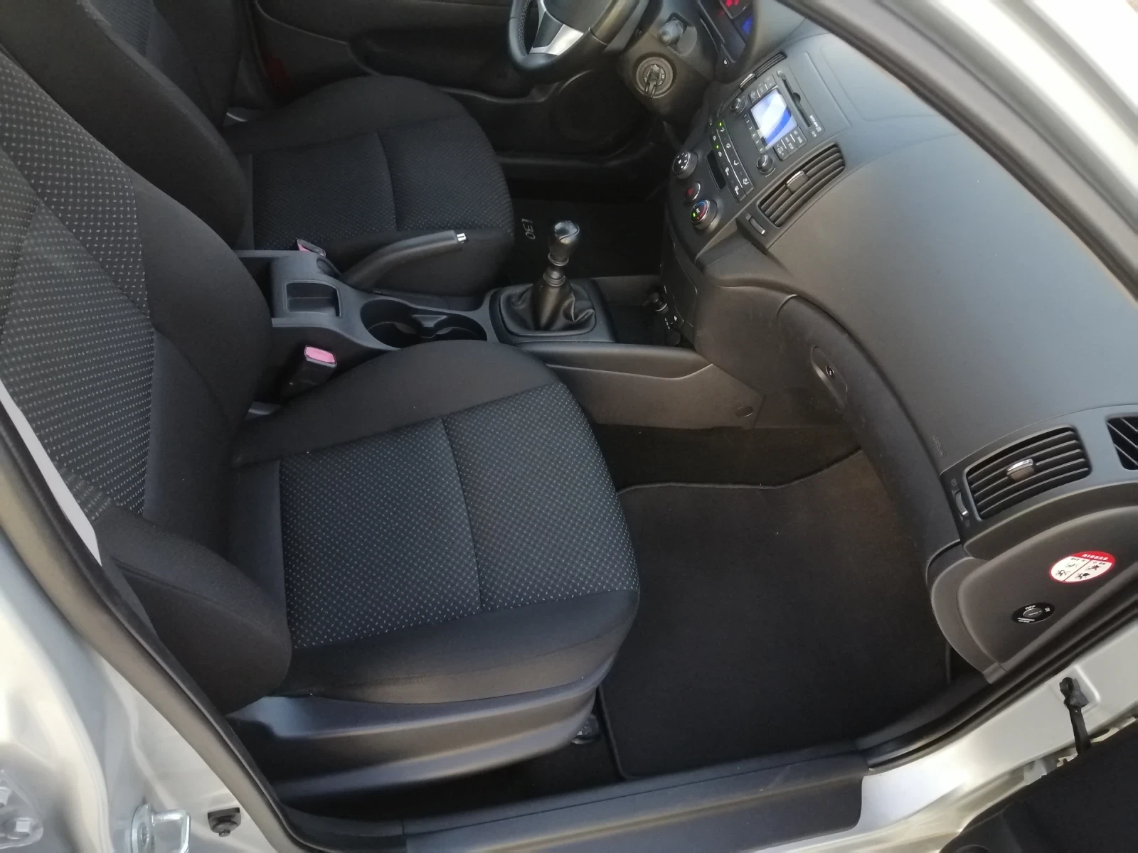 Hyundai I30 1.4i - изображение 6