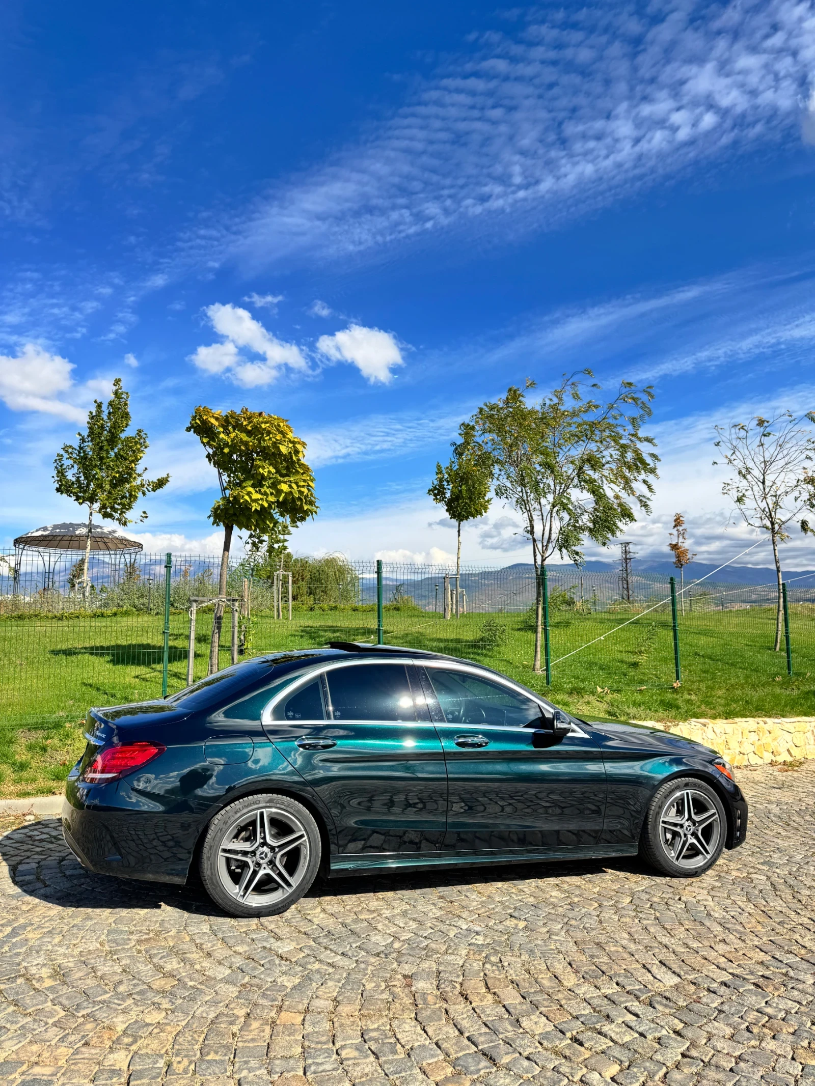 Mercedes-Benz C 300, снимка 3 - Автомобили и джипове - 56243231
