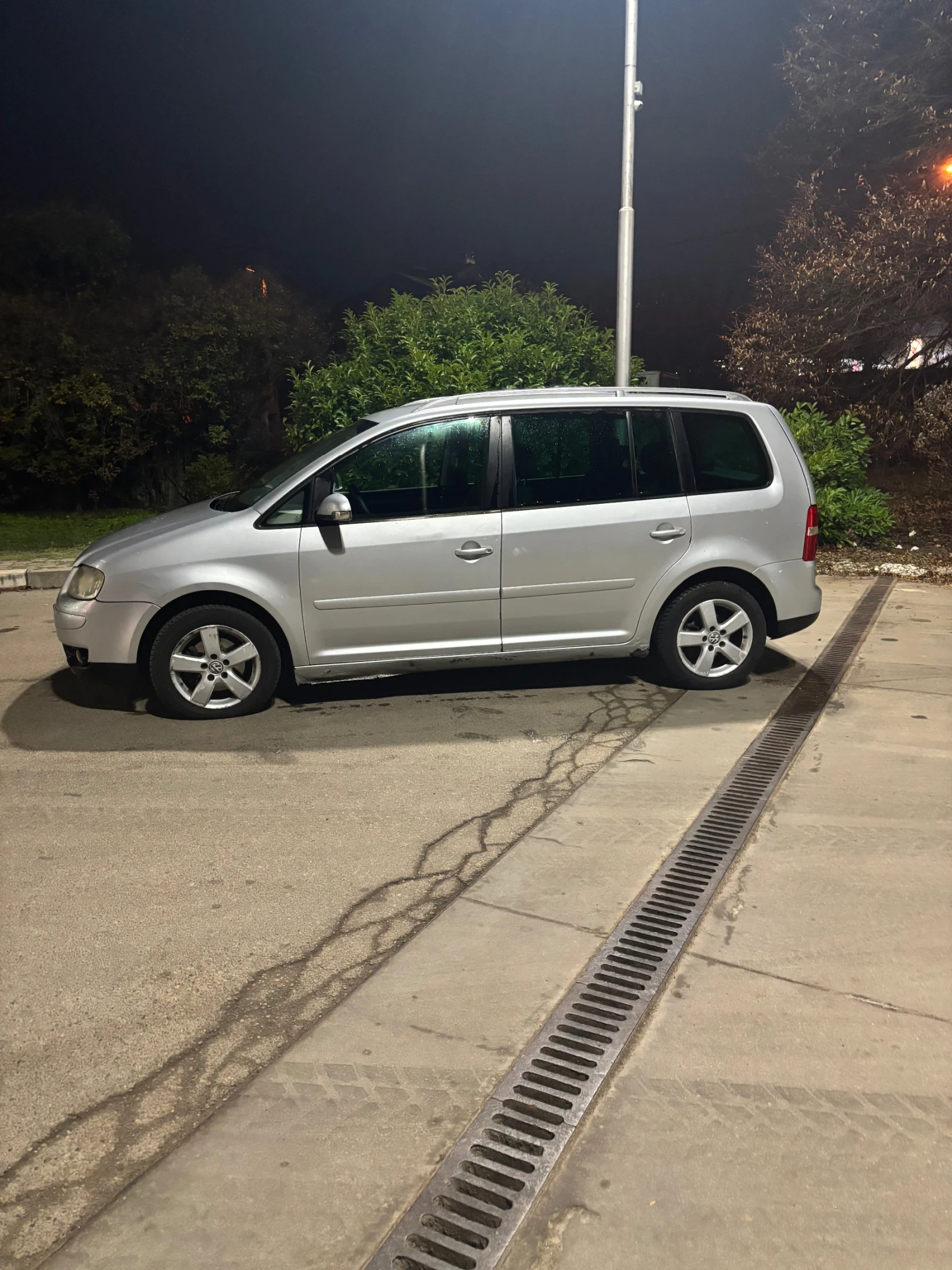VW Touran ���������-������ | Mobile.bg � ����������� 4