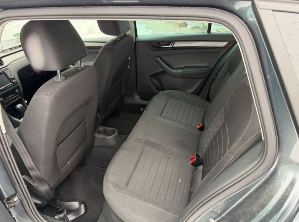 Skoda Rapid 1.0 TSI  Facelift * 110 hp * 21 000 km * Euro6 - изображение 9