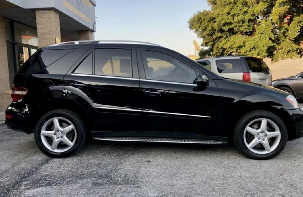 Mercedes-Benz ML 550 AMG| FACELIFT| ПЕРФЕКТЕН| 388| , снимка 4 - Автомобили и джипове - 53777693