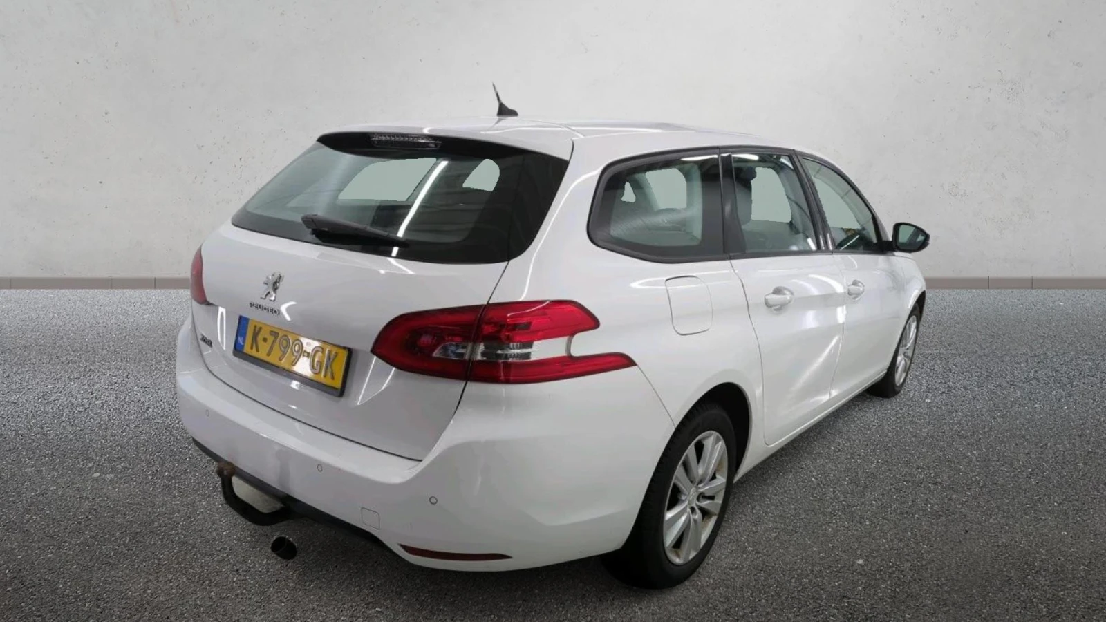 Peugeot 308 1.2i Active Pack, снимка 3 - Автомобили и джипове - 54068180