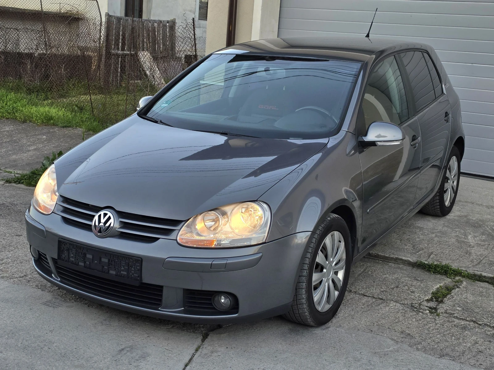 VW Golf GOAL 1.9 TDI, снимка 2 - Автомобили и джипове - 54114398