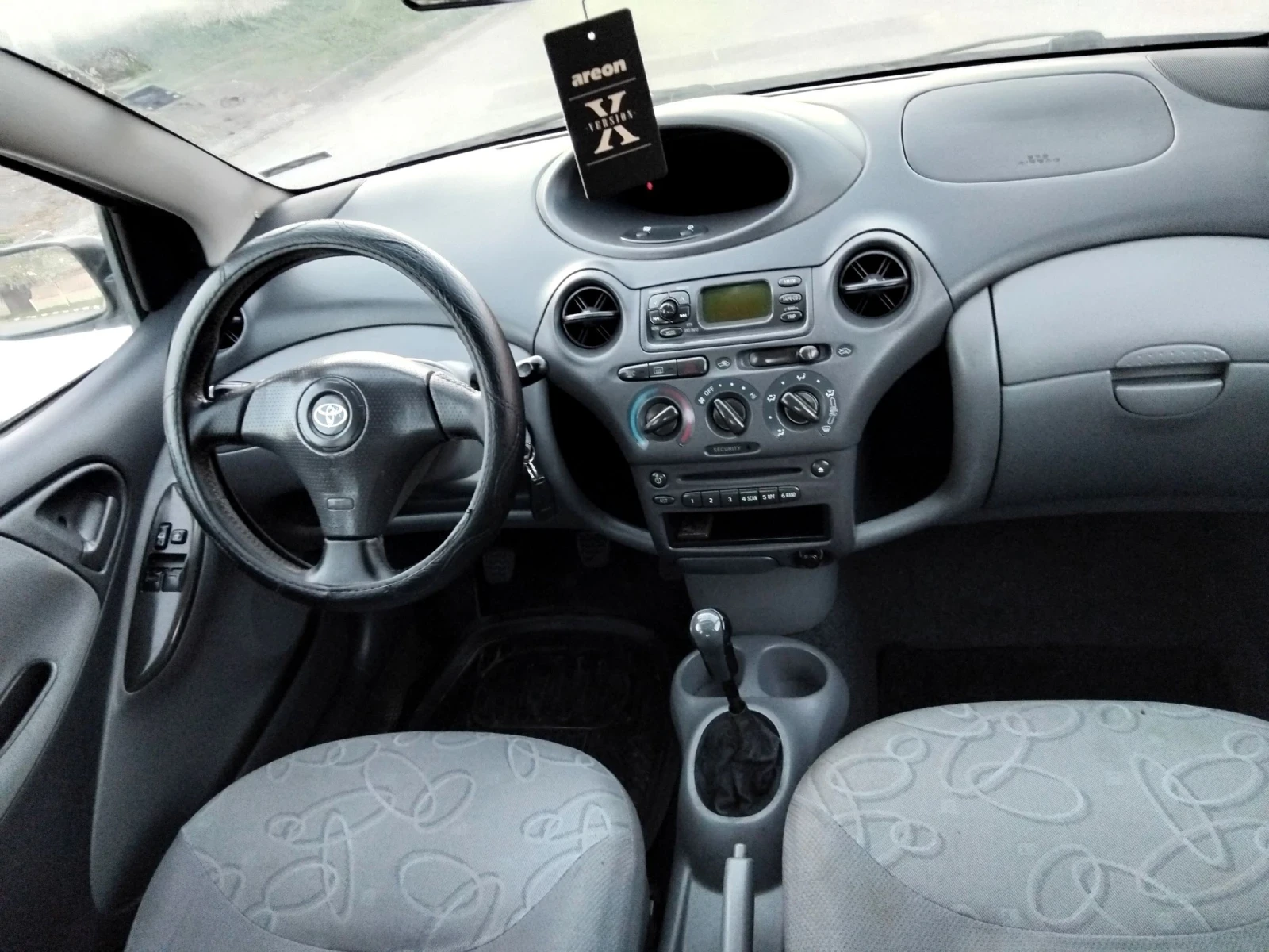 Toyota Yaris 1.3iV-tt85к+ КЛИМА.ВЕРИГА.БЕНЗИН///, снимка 12 - Автомобили и джипове - 54140818