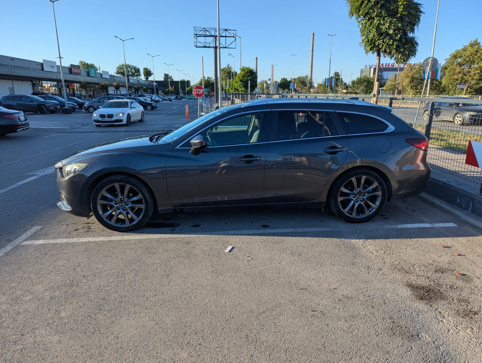 Mazda 6 2.2D, снимка 2 - Автомобили и джипове - 54543758