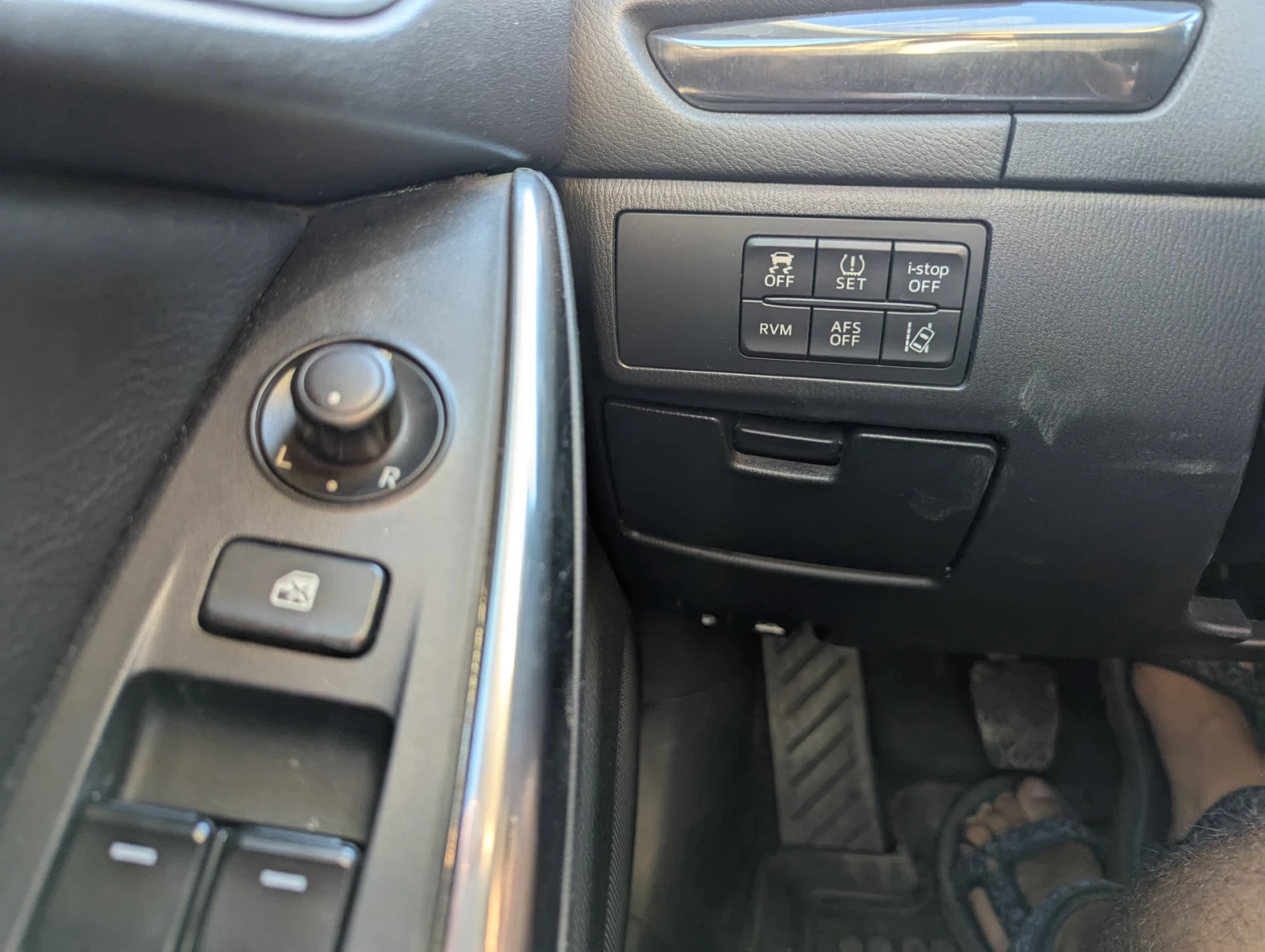 Mazda 6 2.2D, снимка 8 - Автомобили и джипове - 54543758