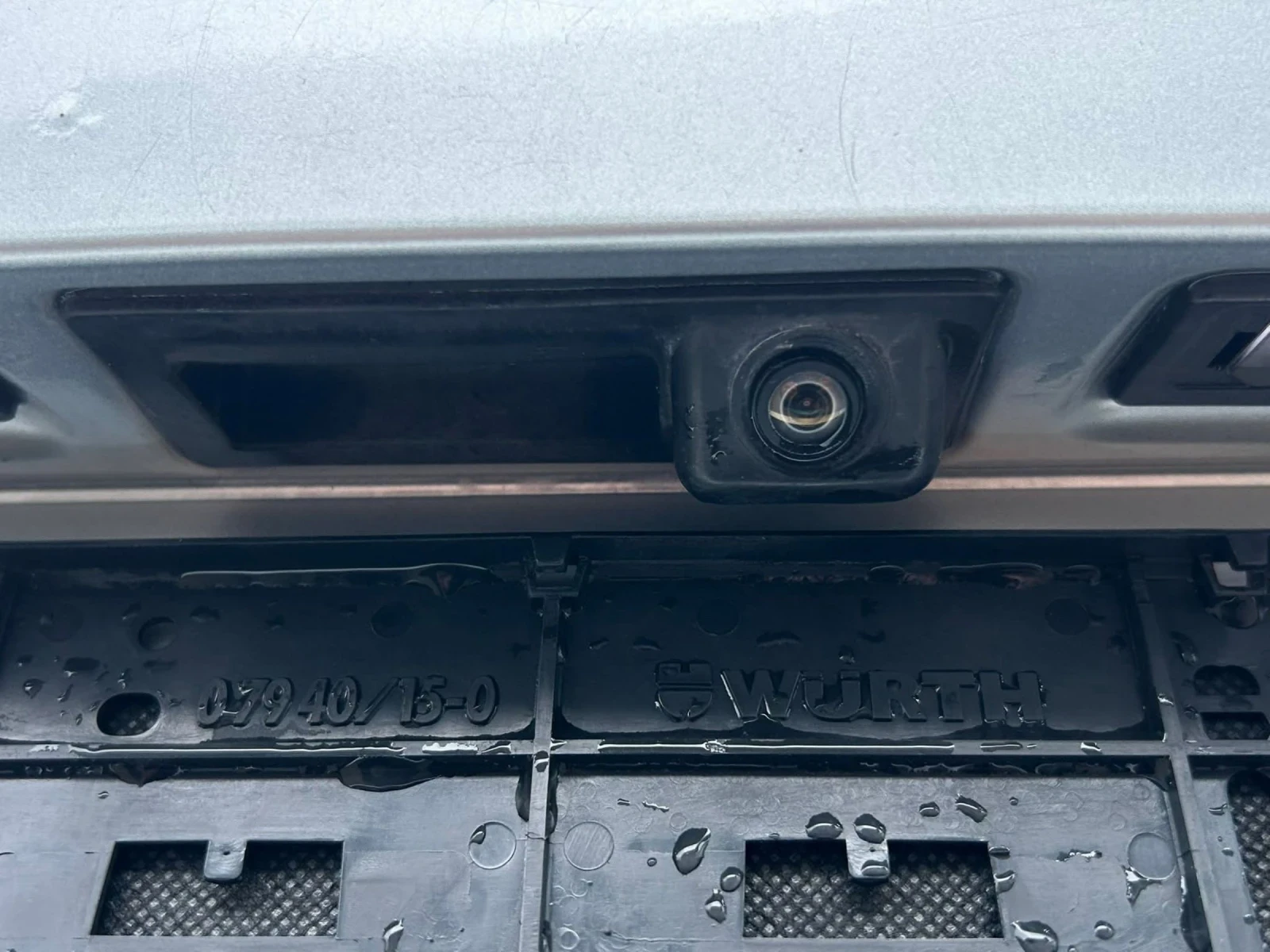 VW Touran 2.0 TDI, снимка 7 - Автомобили и джипове - 54717292