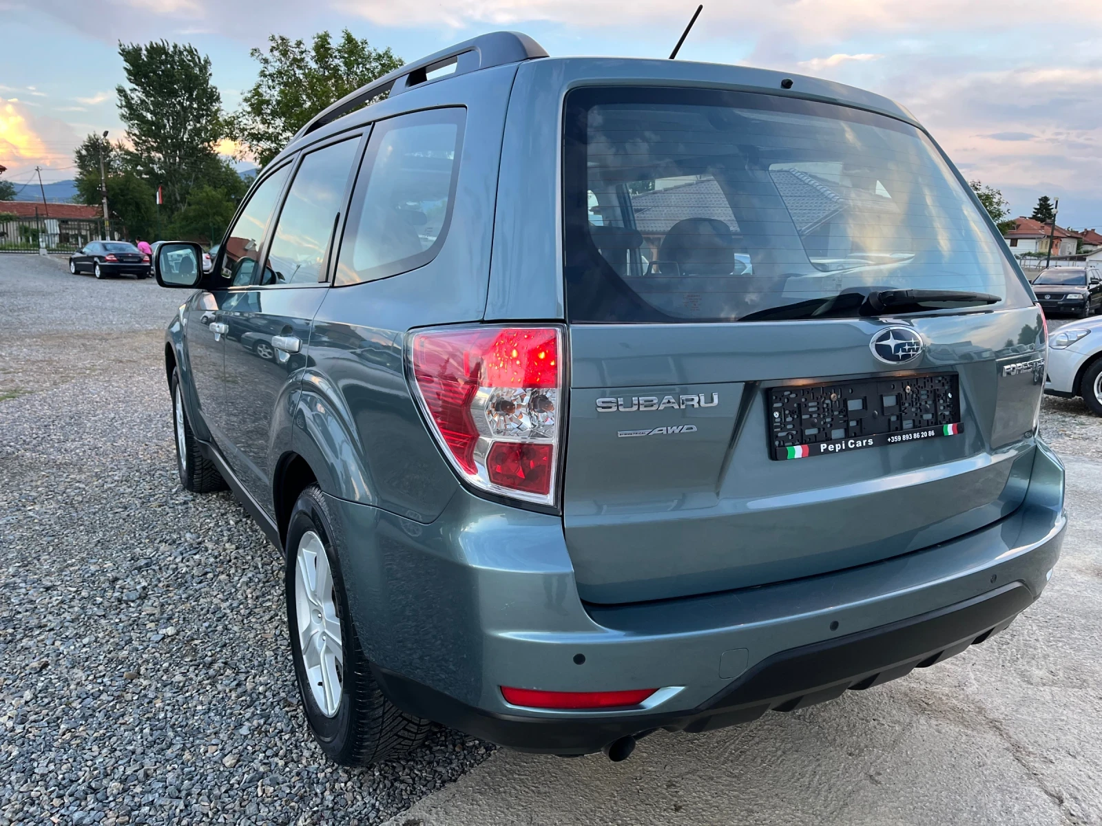 Subaru Forester 2.0i GPL, снимка 5 - Автомобили и джипове - 54768560