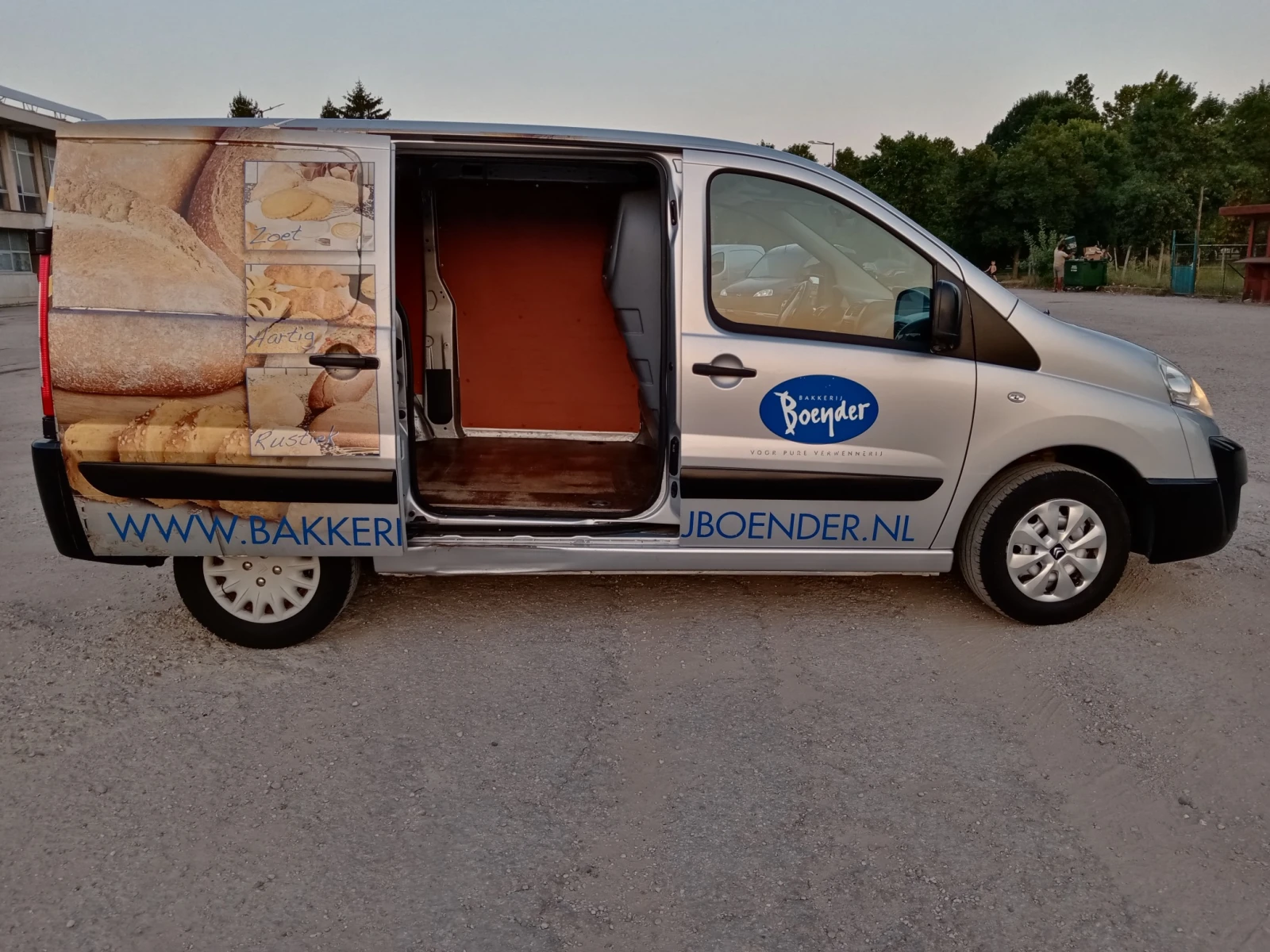 Citroen Jumpy 1.6HDI MAXI Климатик , снимка 8 - Автомобили и джипове - 55650015