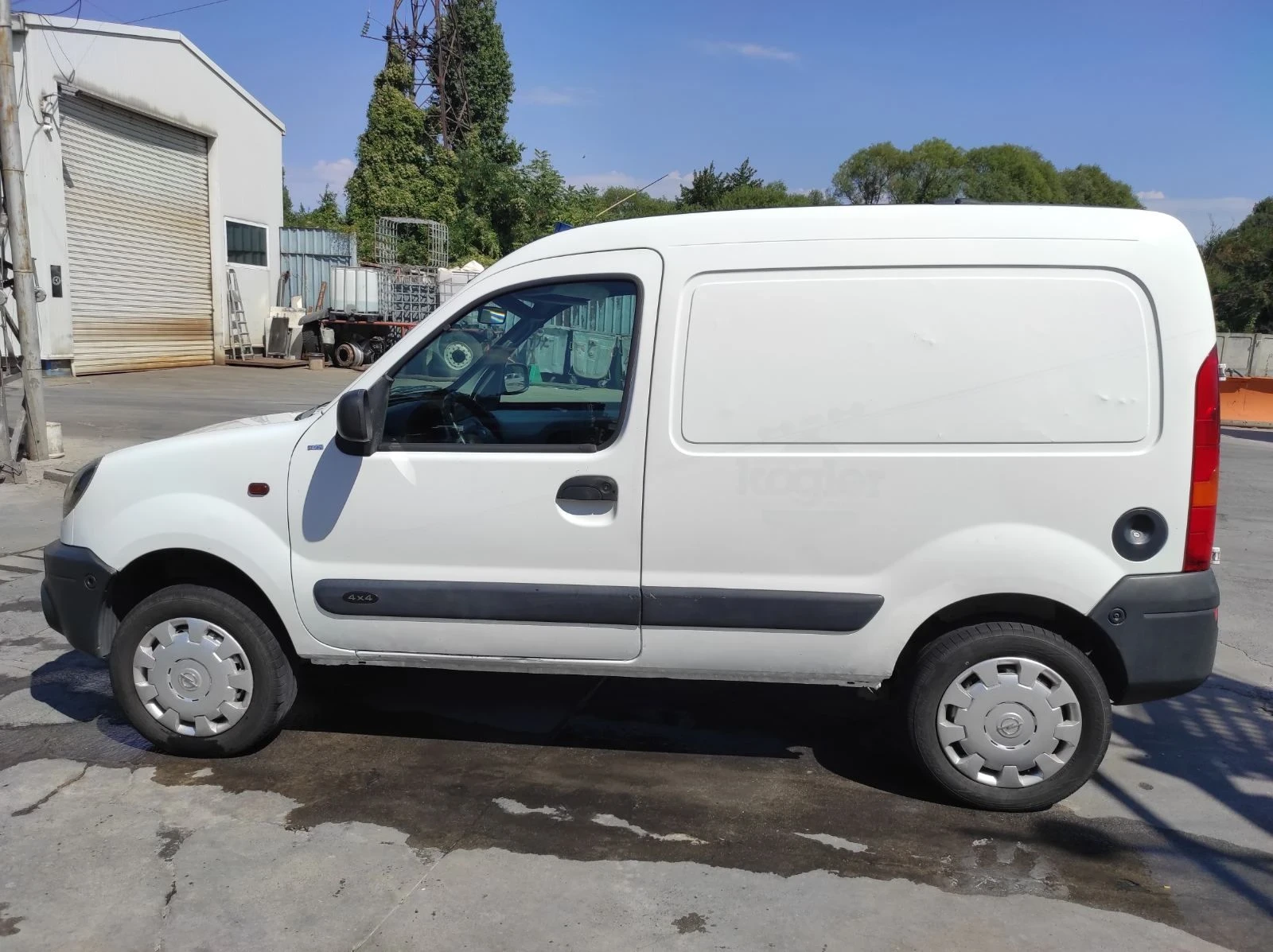 Renault Kangoo * 1.9DCI 85ps * 4X4 * НАПЪЛНО ОБСЛУЖЕН * , снимка 6 - Автомобили и джипове - 56024424